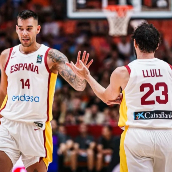 Španija bez greške – Vili i Aldama "sami" rešili utakmicu