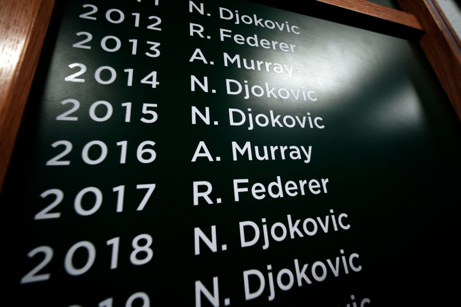 Federer: Neka Novak nastavi da ruši rekorde