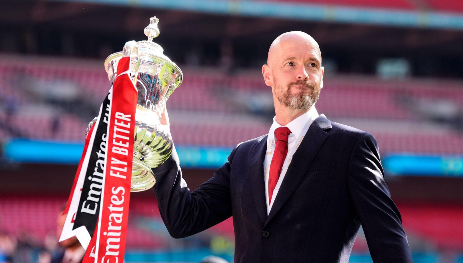 Ten Hag i Junajted i zvanično produžili saradnju