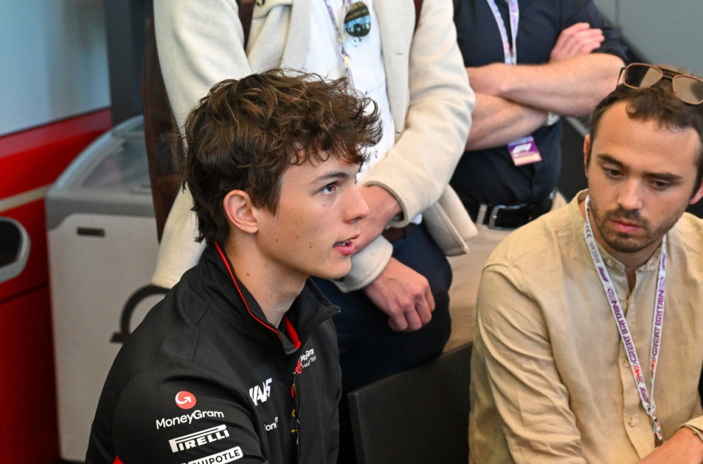 Vozač Ferarija potpisao za Has