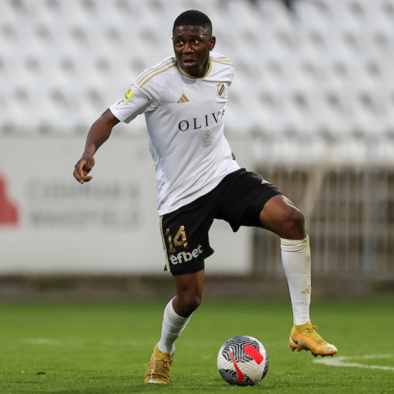 Čukarički produžio ugovor sa Sisokom