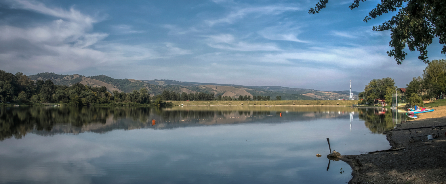 Cene smeštaja na "srpskom moru" 20 evra: Turisti oduševljeni ovim jezerom, sve češće ga posećuju