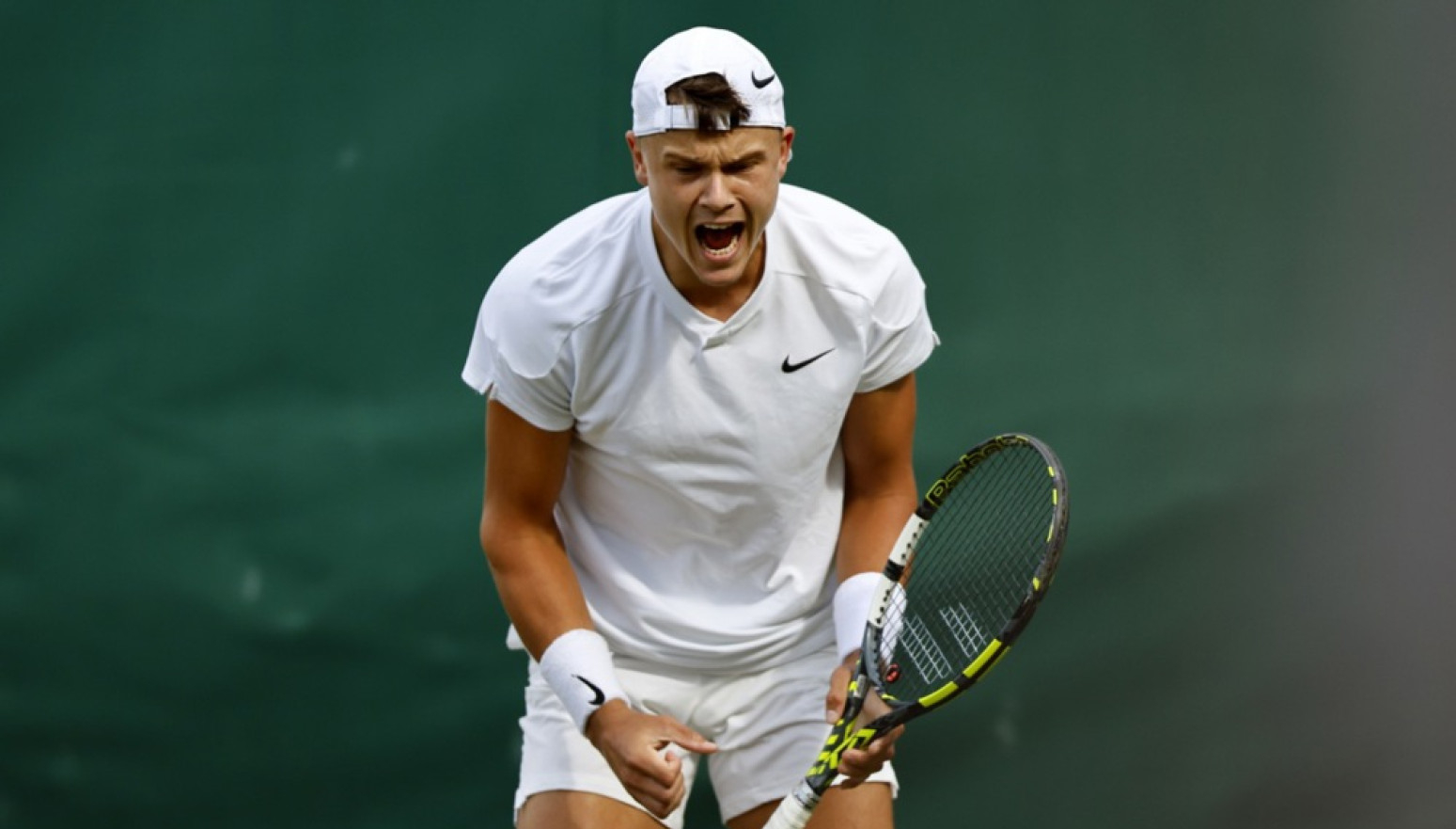 Rune i Fric izgubili po set, Švjontek lako sa Hrvaticom