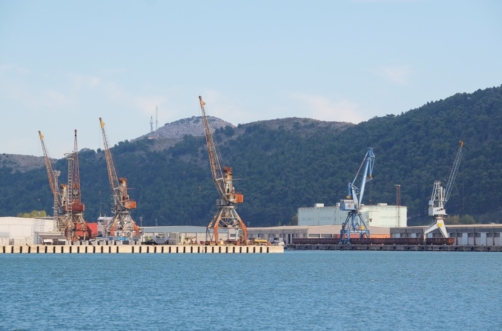 Katastrofa: Šteta u Luci Bar 35 miliona evra