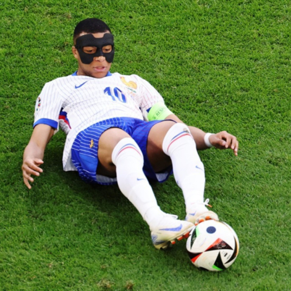 Mbape: Divim se Ronaldu