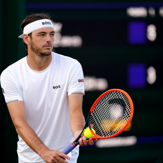 Fric i Rinderkneš u klinču, Amerikanac mu poručio: Srećan let kući! VIDEO