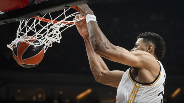 Real "vezao" Tavaresa na pet godina!