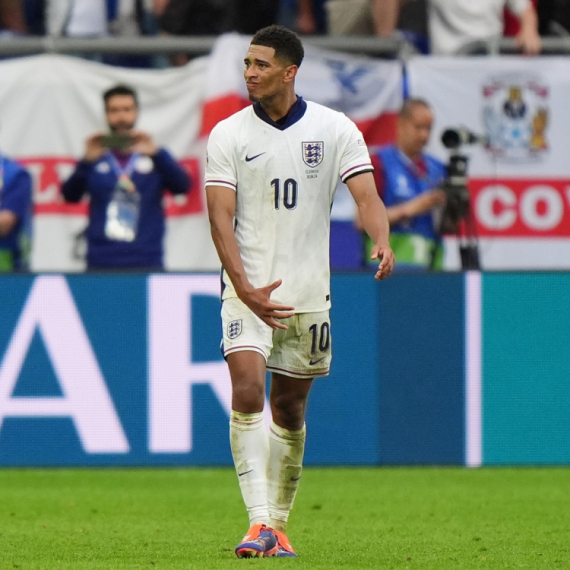 UEFA smešno kaznila Belingema za prostačko ponašanje