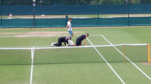 Kirjos dobio Đokovića – ko je morao u kazneni "vozić"? FOTO