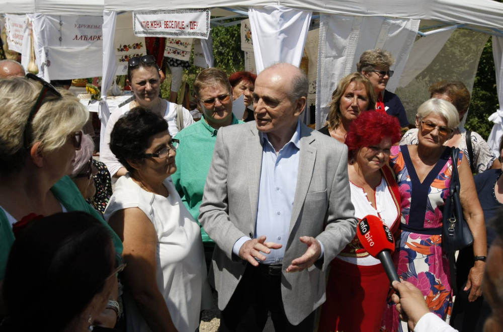 Krkobabić: Miholjski susreti prkose i letnjim vrućinama FOTO