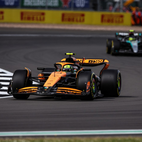 Noris najbrži i na drugom treningu u Silverstonu