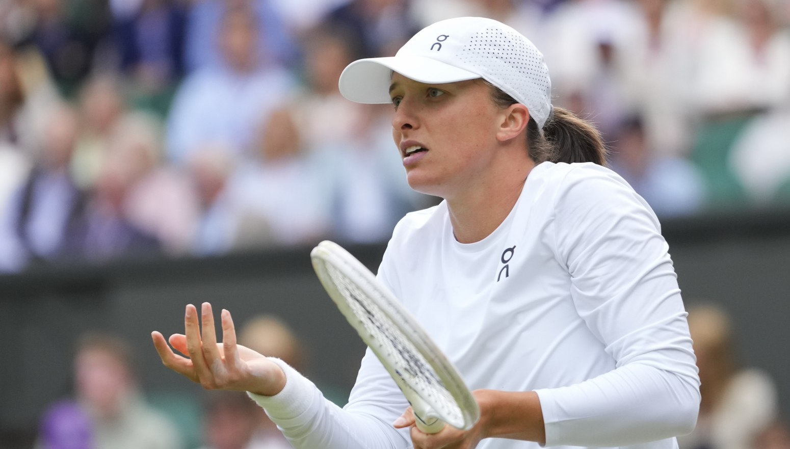 Švjontek razbijena na Vimbldonu! VIDEO