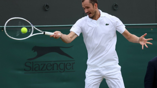 Medvedev izbegao komplikacije – sledi Dimitrov