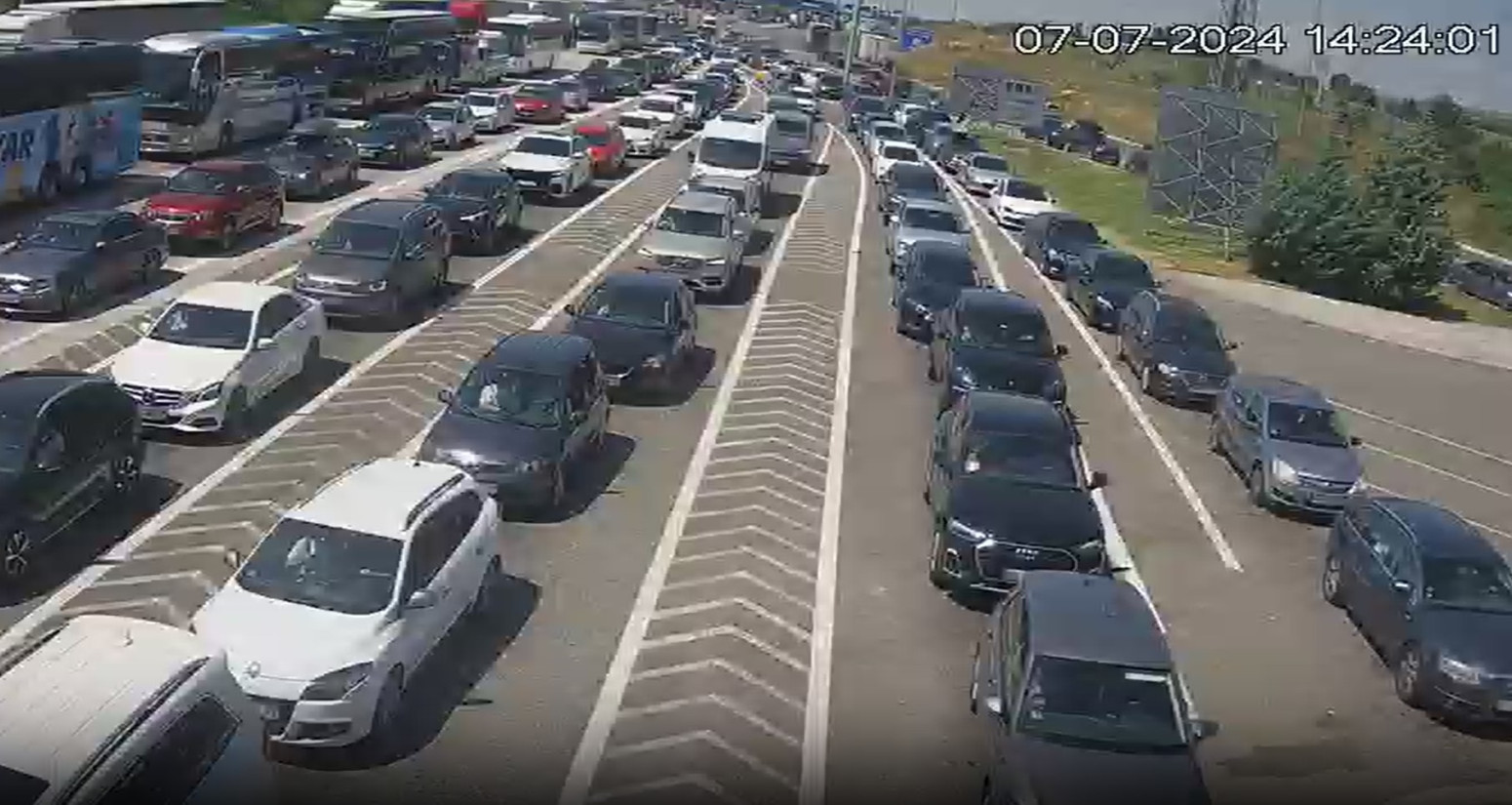 Totalni zastoj, pakleno je: Čeka se i po dva sata; Evo gde je najgore FOTO