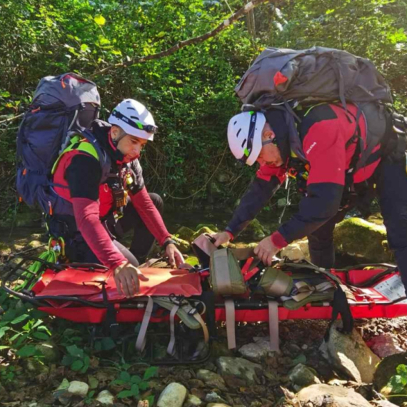 Spasioci sa Tare apeluju: "Ne skrećite sa obeleženih staza"