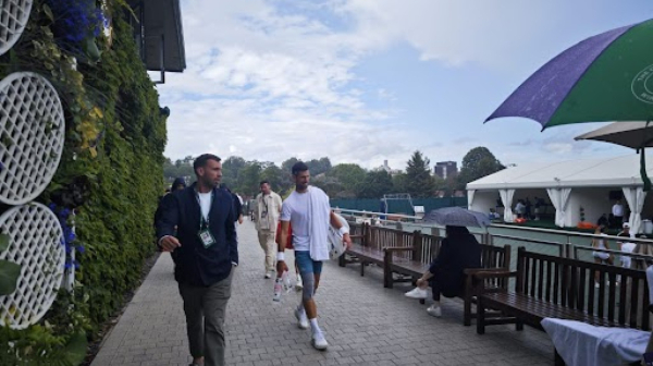 Kad ne igra, Đoković volontira VIDEO