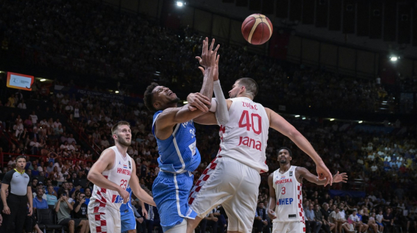 Zubac: "Jednostavno, Janis je predobar da bih ga branio"