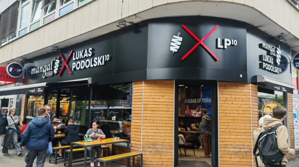 Nefudbalska bajka od 200 miliona €