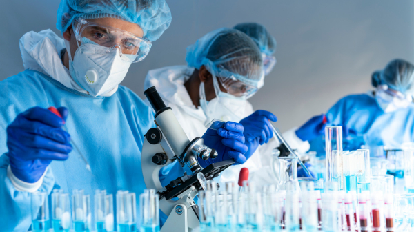 Ceo svet strepi zbog novog smrtonosnog virusa: Ne postoje lekovi ni vakcine