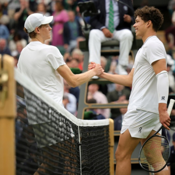 Šelton: "Ne razumem kako Siner to radi"