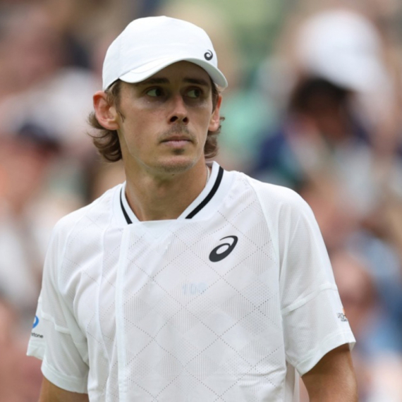 Problem: Đokovićev potencijalni rival se povredio?