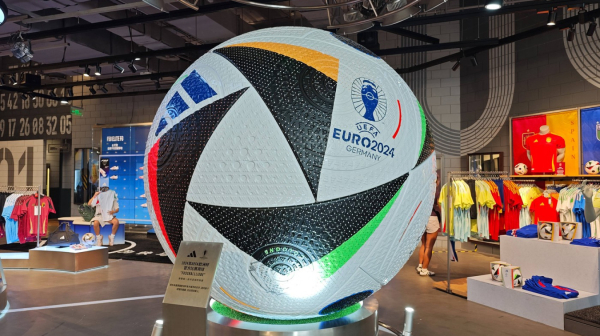 Ni na nebu, ni na zemlji