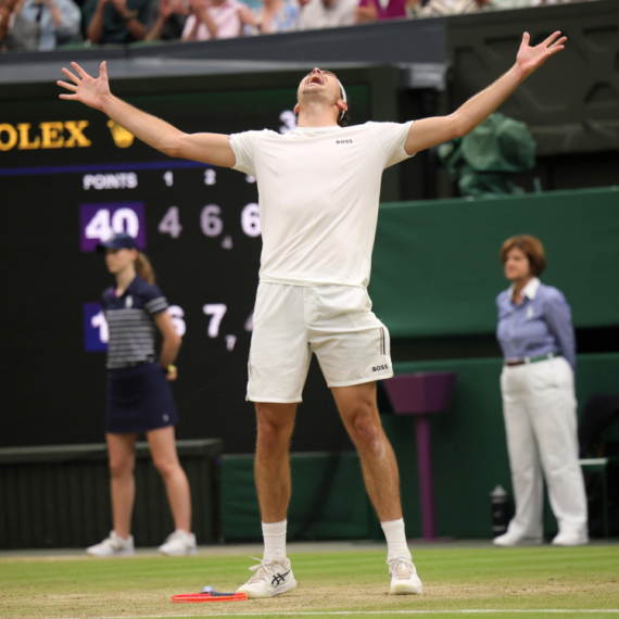 VIII dan: Auto-put za Đokovića