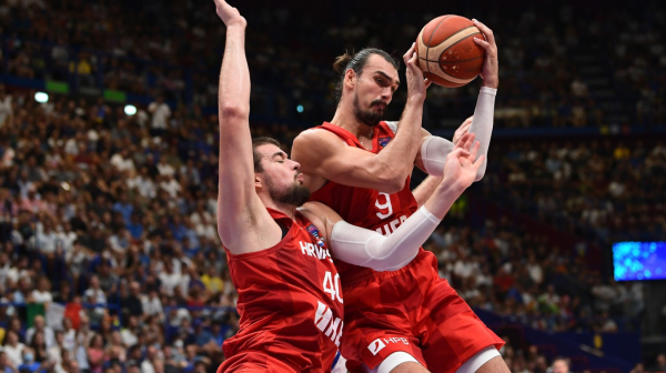 Skandal: Šarić i Zubac se potukli u Grčkoj – Hrvati u šoku FOTO