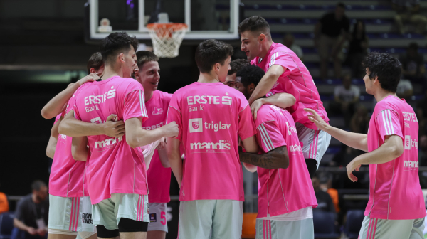 Mega na pripremama u Americi