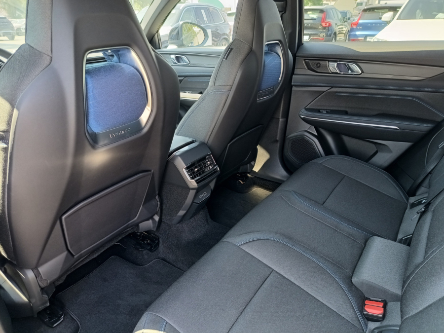 Švedsko-kineska kombinacija: Lynk & Co je stigao u Srbiju, poznata i cena FOTO