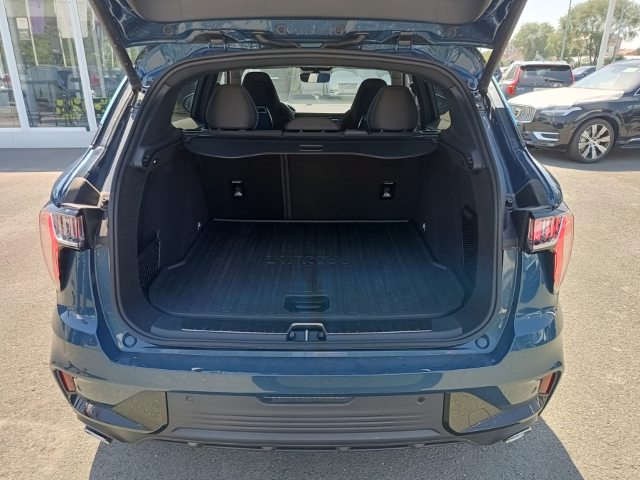 Švedsko-kineska kombinacija: Lynk & Co je stigao u Srbiju, poznata i cena FOTO