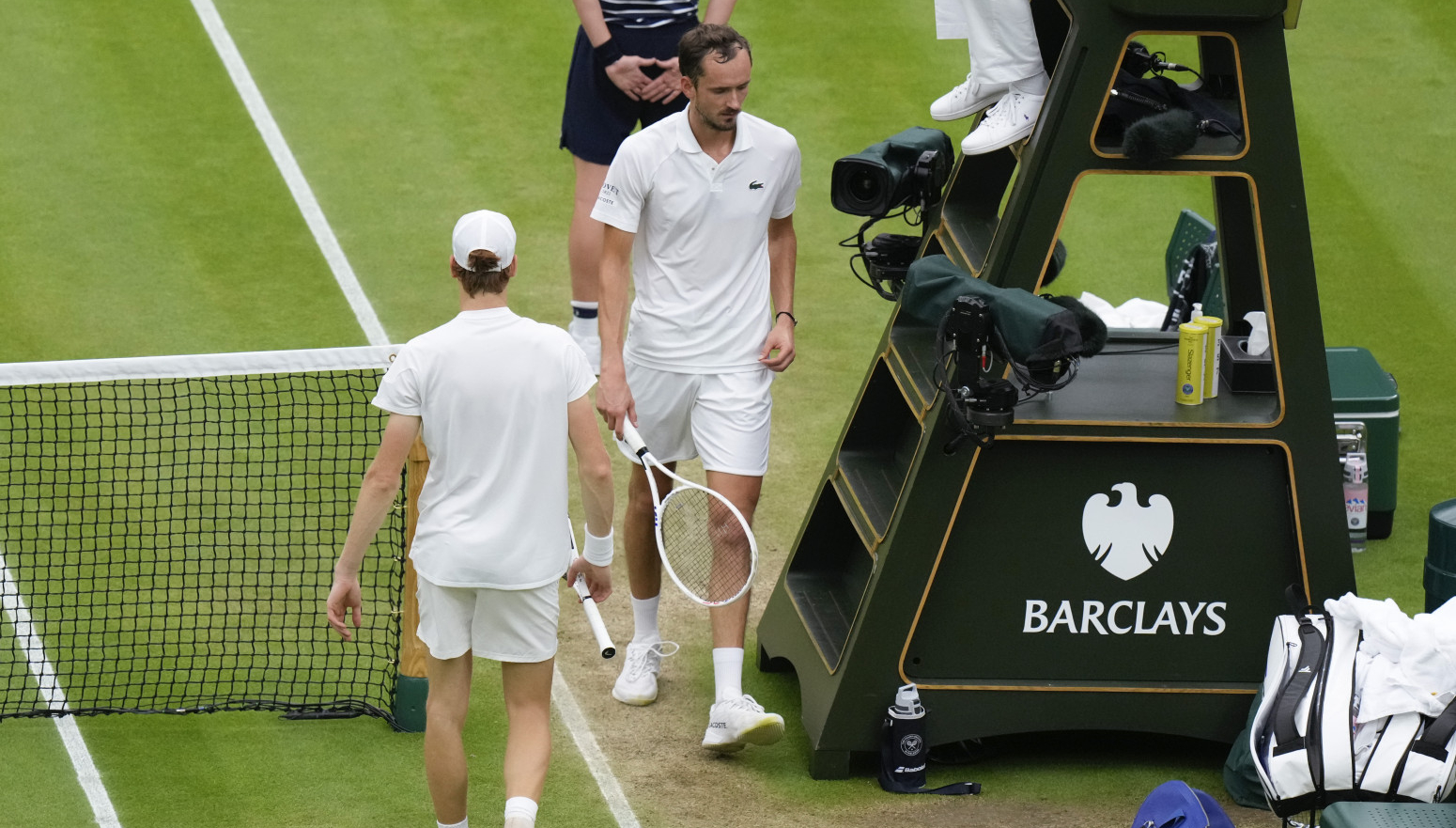 Medvedev se "osvetio" i izbacio Sinera sa Vimbldona!