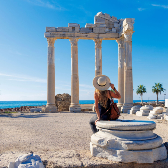 Tiktokerka besna zbog letovanja u Turskoj: "Platila sam 3.000 evra za ovo" VIDEO