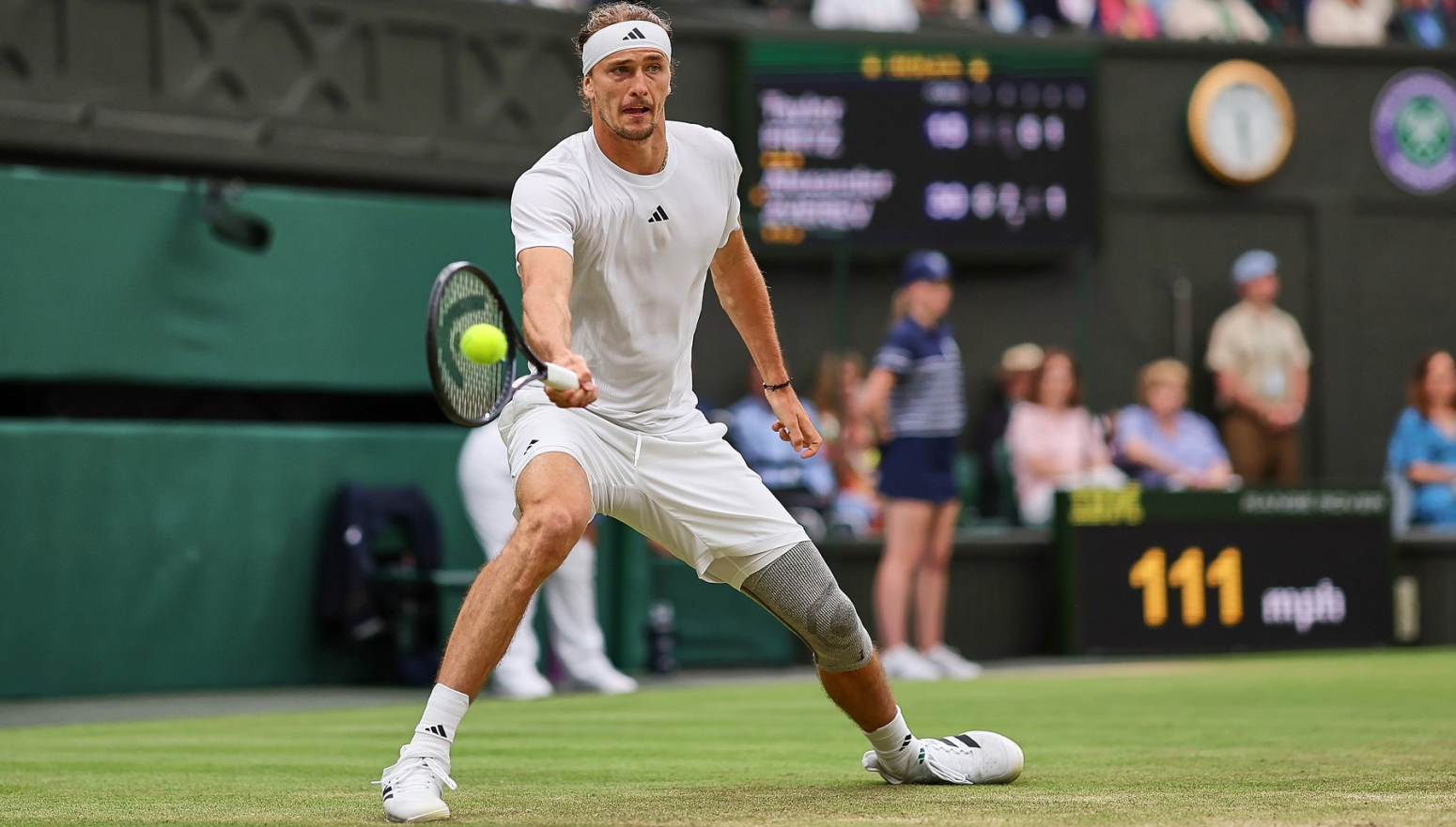 Zvereva muči koleno, doveden u pitanje nastup na OI