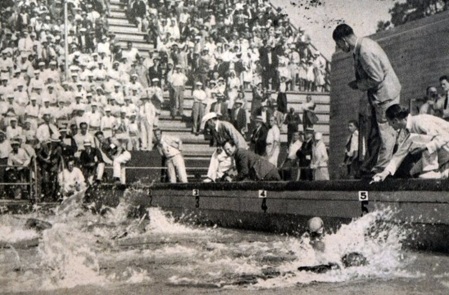 Prve profitabilne, prvo postolje i izdaja legende