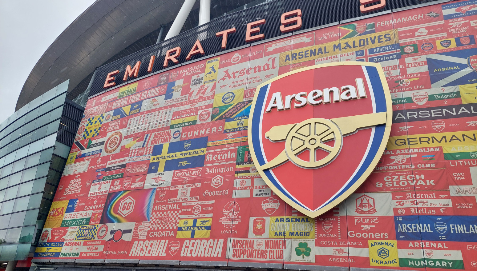 B92.sport u poseti "Emirejtsu": Svi su tu, osim nas FOTO