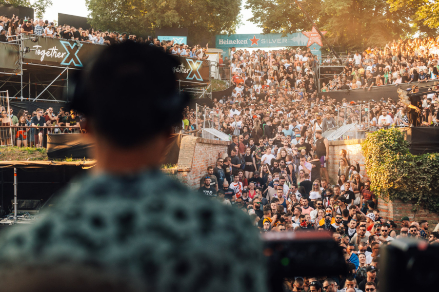 Danas počinje EXIT! Slavimo rođendan Nikole Tesle uz Baby Lasagnu