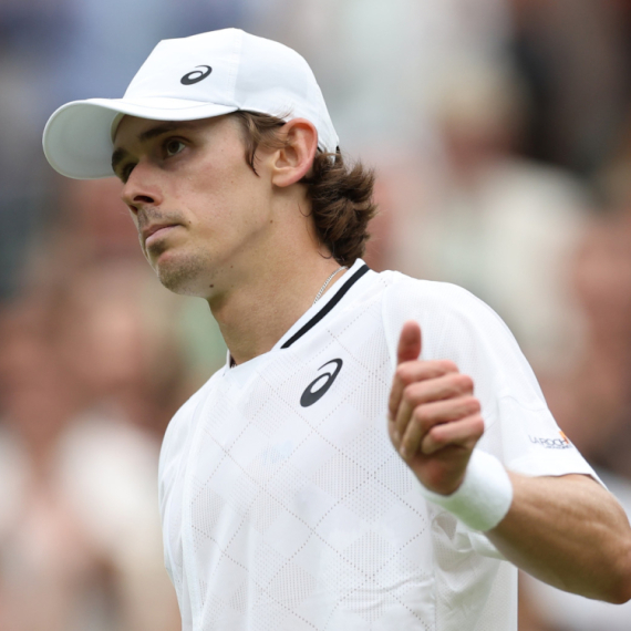 De Minor: "It's disrespectful to confront Novak if you're not 100 percent ready"