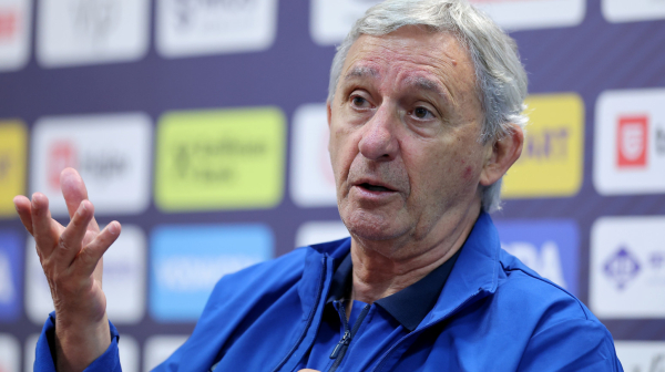 "To što Pešić kaže, dokle više izgovori?"