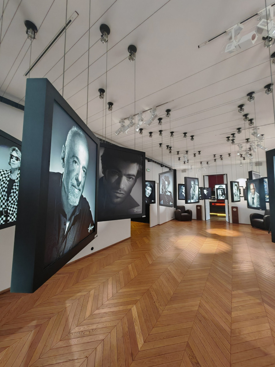 AI razvoj HONOR 200 Pro uređaja: Obuka uz legendarni Harcourt studio