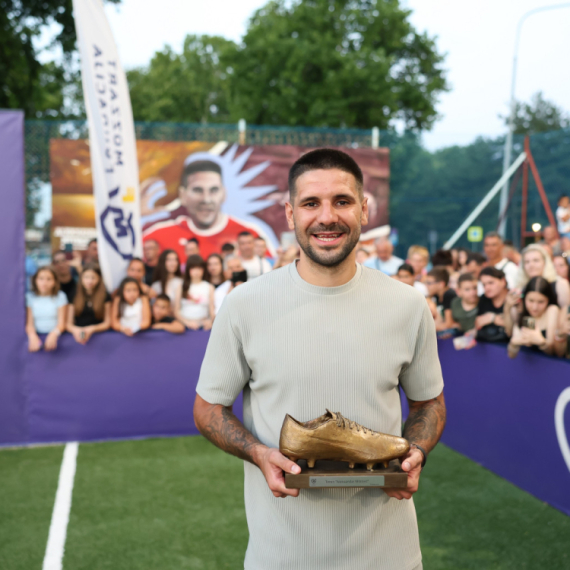 Mitrović otvorio teren u rodnom Smederevu: "Nadam se da ste ponosni na mene"