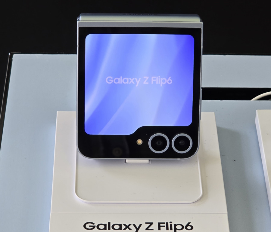 Galaxy AI je stigao na nove savitljive Samsung telefone: Ovo su cene u Srbiji FOTO