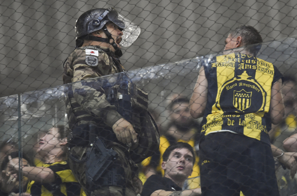 Horor u Brazilu – policajac upucao golmana VIDEO