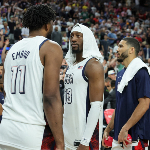 Amerikanci u problemu pred Srbiju – Stiv Ker razočaran