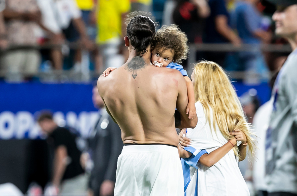 Nunjes u zagrljaju sina zbog koga je krenuo na navijače Kolumbije VIDEO