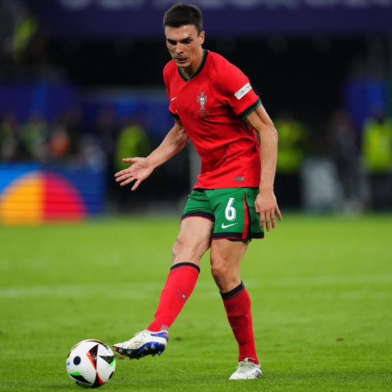 Portugalac iz Bajerna stiže u London