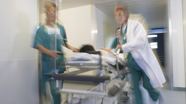 Srbi na udaru tri virusa: Deca posebno ugrožena, počela i vakcinacija VIDEO