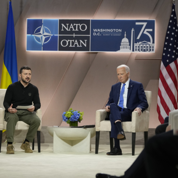 Sastali se Bajden i Zelenski: Stiže nova, "snažna" pomoć