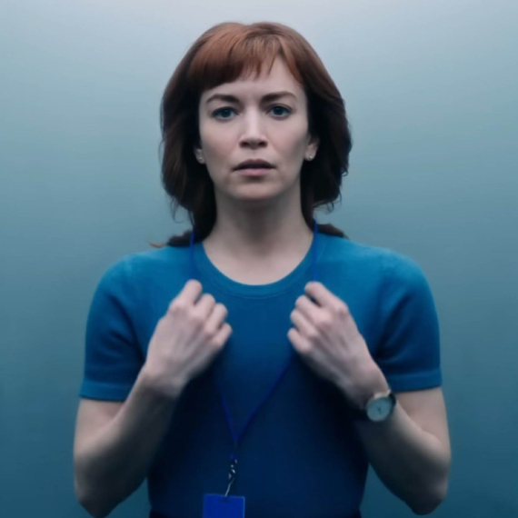 Skrivena poruka na dodeli Emi nagrada šokirala fanove: "Pustite me napolje" FOTO