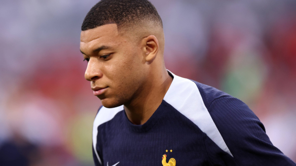 Real pustio u prodaju dres Mbapea VIDEO